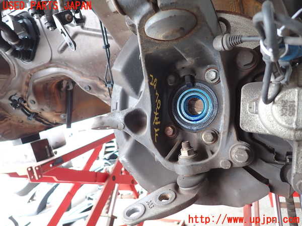 2UPJ-29704295]BMW ミニ(MINI)クーパーS クラブマン(ZG16)(R55)左フロントナックルハブ 中古_m0002.jpg