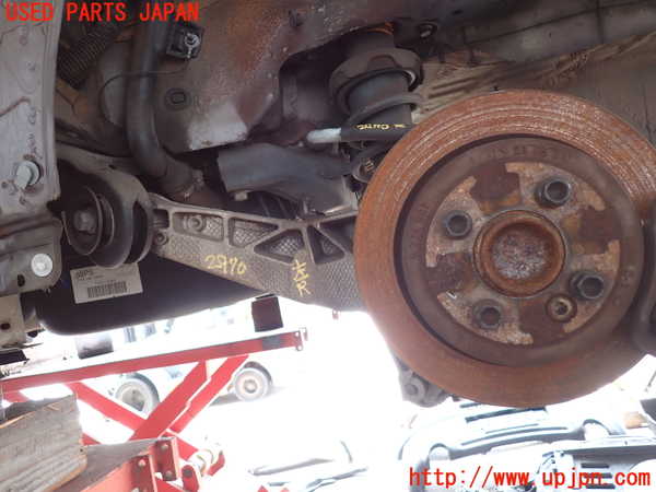 2UPJ-29704305]BMW ミニ(MINI)クーパーS クラブマン(ZG16)(R55)左リアナックルハブ 中古_m0001.jpg
