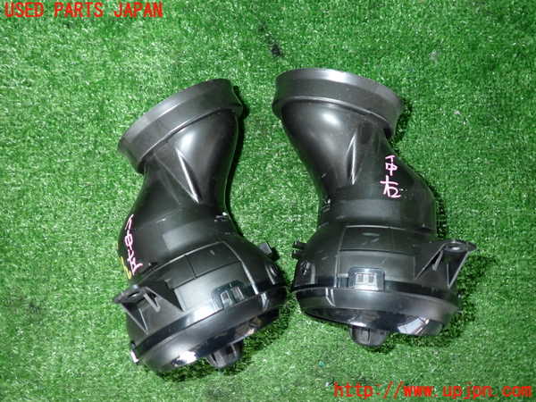 2UPJ-29707528]BMW ミニ(MINI)クーパーS クラブマン(ZG16)(R55)エアコン吹き出し口3 (真中) 中古_m0002.jpg