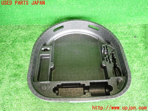 2UPJ-29707773]BMW ミニ(MINI)クーパーS クラブマン(ZG16)(R55)ラゲッジトレイ3 中古_m0001.jpg