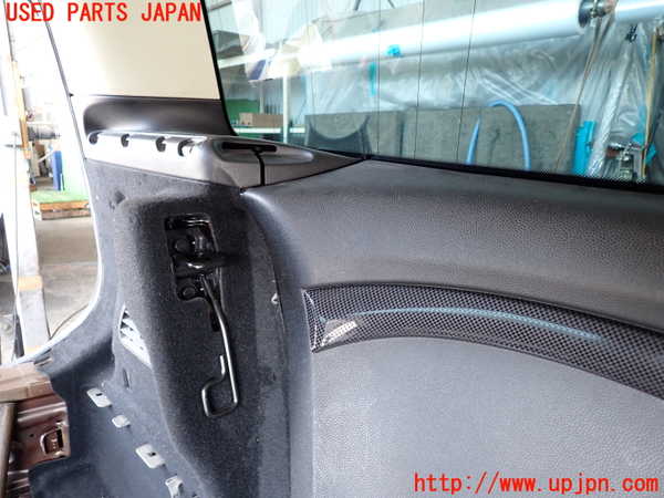 2UPJ-29707680]BMW ミニ(MINI)クーパーS クラブマン(ZG16)(R55)左リアピラートリム 中古_m0004.jpg