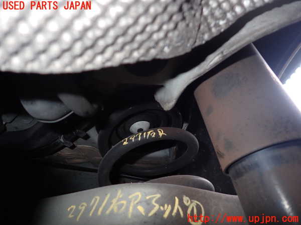 2UPJ-29715100]BMW Z4(LM30)(E89)右リアスプリング 中古_m0001.jpg