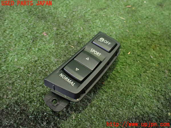 2UPJ-29716309]BMW Z4(LM30)(E89)スイッチ4 (TRC OFF、走行モード切り替え) 中古_m0001.jpg