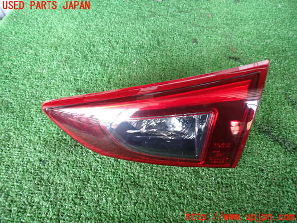 2UPJ-29721550]CX-3(DK5AW)右リアフィニッシャー 中古_m0001.jpg