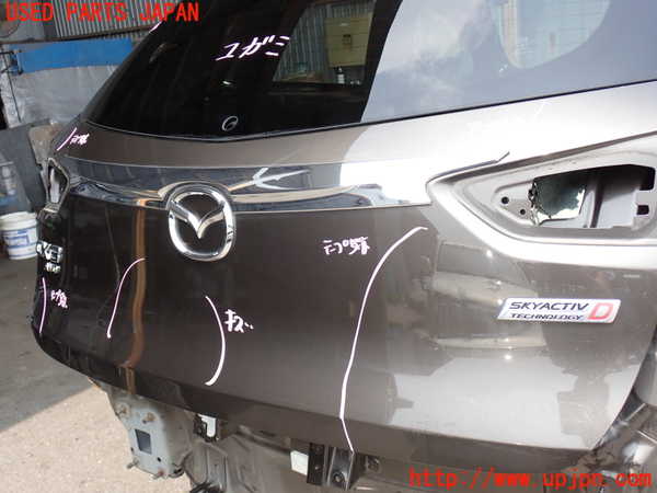 2UPJ-29721566]CX-3(DK5AW)バックドア リアゲート ハッチ (43R-007981 M28Q8) 中古_m0003.jpg