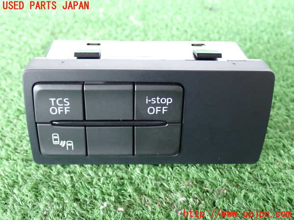 2UPJ-29726306]CX-3(DK5AW)スイッチ1 (TCS OFF/i-stop OFF/BSM) 中古_m0001.jpg