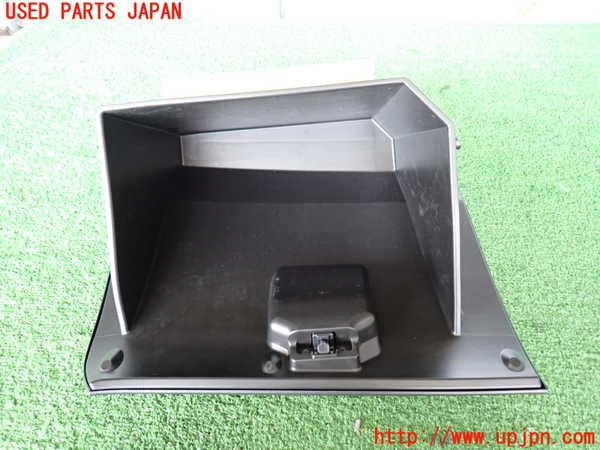 2UPJ-29727516]CX-3(DK5AW)グローブボックス1 中古_m0002.jpg