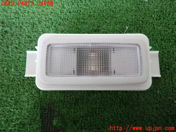 2UPJ-29726412]CX-3(DK5AW)ルームランプ2 (真中 2列目) 中古_m0001.jpg