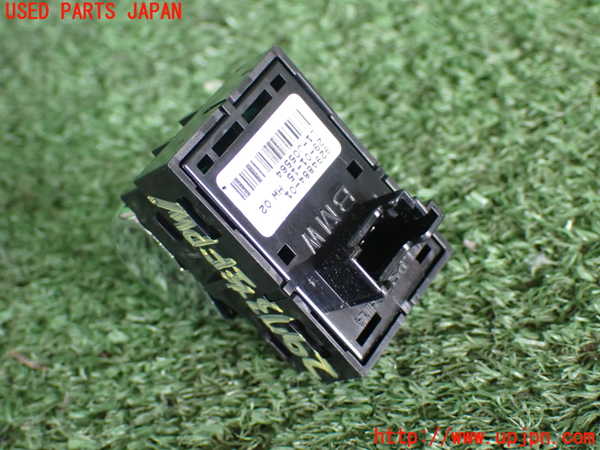 2UPJ-29736245]BMW ミニ(MINI)クーパーS クロスオーバー オール4(ZC16A)左前パワーウィンドウスイッチ 中古 (R60)_m0002.jpg