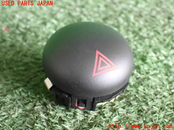 2UPJ-29736290]BMW ミニ(MINI)クーパーS クロスオーバー オール4(ZC16A)ハザードスイッチ 中古 (R60)_m0001.jpg