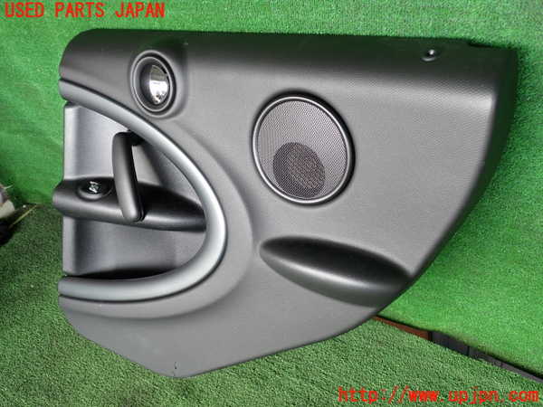 2UPJ-29731294]BMW ミニ(MINI)クーパーS クロスオーバー オール4(ZC16A)右後ドア内張り 中古 (R60)_m0002.jpg