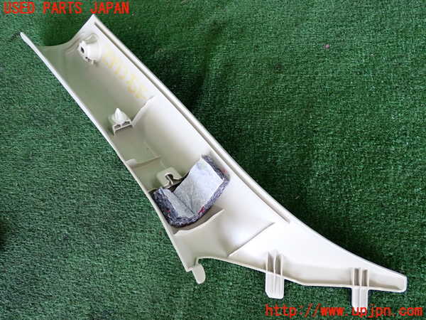 2UPJ-29737655]BMW ミニ(MINI)クーパーS クロスオーバー オール4(ZC16A)右フロントピラートリム 中古 (R60)_m0002.jpg