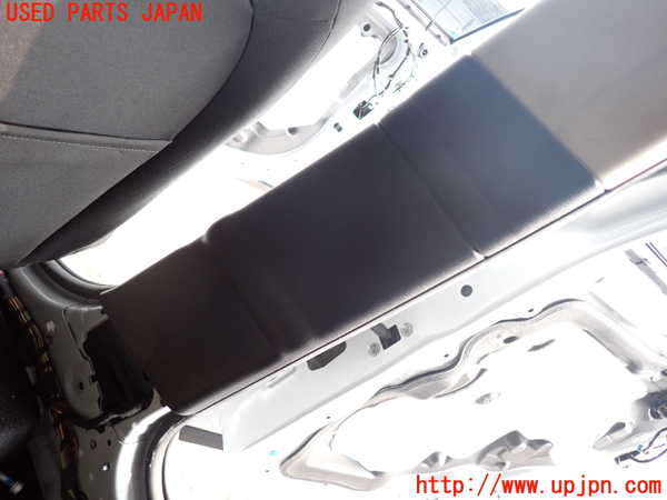 2UPJ-29737665]BMW ミニ(MINI)クーパーS クロスオーバー オール4(ZC16A)右センターピラートリム 中古 (R60)_m0003.jpg