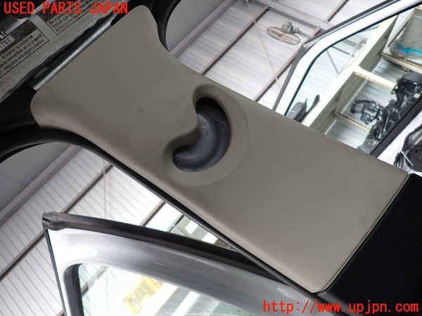 2UPJ-29737670]BMW ミニ(MINI)クーパーS クロスオーバー オール4(ZC16A)左センターピラートリム 中古 (R60)_m0002.jpg