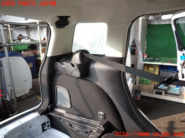 2UPJ-29737680]BMW ミニ(MINI)クーパーS クロスオーバー オール4(ZC16A)左リアピラートリム 中古 (R60)_m0001.jpg