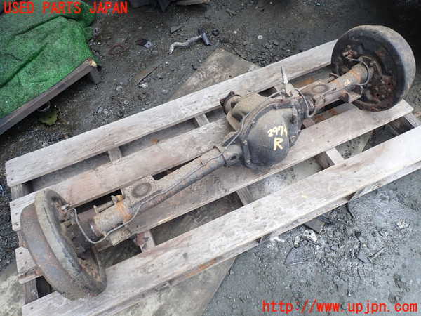 1UPJ-29744400]三菱ジープ(J24)リアデフホーシング 中古_m0001.jpg