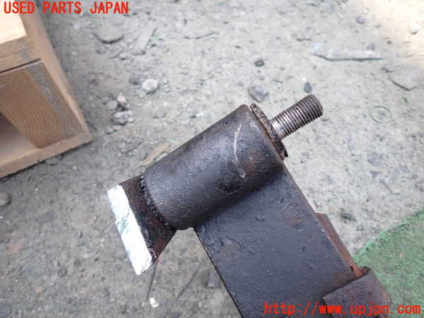 1UPJ-29745100]三菱ジープ(J24)右リアスプリング 中古_m0002.jpg