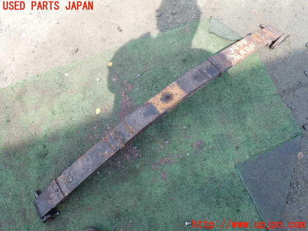 1UPJ-29745105]三菱ジープ(J24)左リアスプリング 中古_m0004.jpg