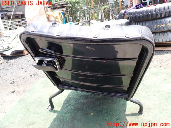 1UPJ-29747035]三菱ジープ(J24)運転席シート 中古_m0004.jpg