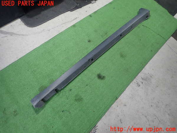 1UPJ-29751392]VW・T-Cross(ティークロス)(C1DKR)左サイドステップ 中古_m0001.jpg