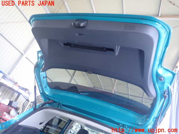 1UPJ-29751566]VW・T-Cross(ティークロス)(C1DKR)バックドア リアゲート ハッチ SEKURIT M92 中古_m0004.jpg