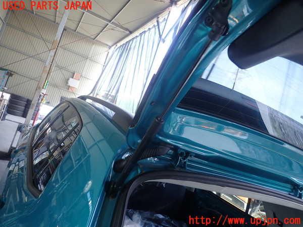 1UPJ-29751584]VW・T-Cross(ティークロス)(C1DKR)リアゲートダンパー 中古_m0002.jpg
