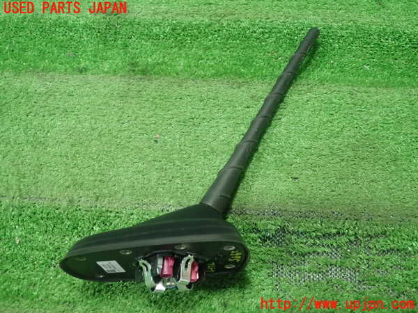 5UPJ-29756550]VW・T-Cross(ティークロス)(C1DKR)アンテナ 中古_m0002.jpg