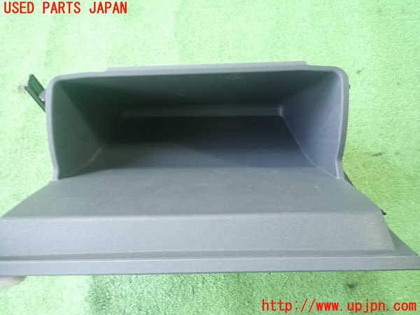 1UPJ-29757516]VW・T-Cross(ティークロス)(C1DKR)グローブボックス1 中古_m0002.jpg