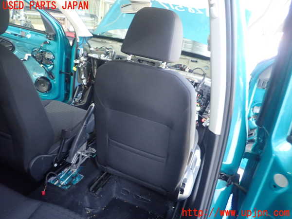 1UPJ-29757035]VW・T-Cross(ティークロス)(C1DKR)運転席シート 中古_m0002.jpg