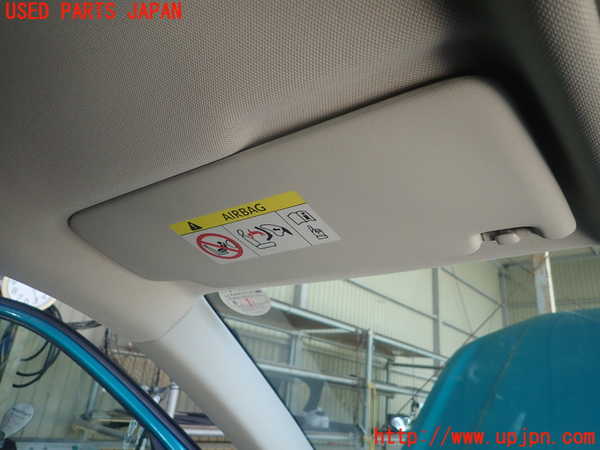 1UPJ-29757630]VW・T-Cross(ティークロス)(C1DKR)室内サンバイザー左側 中古_m0001.jpg