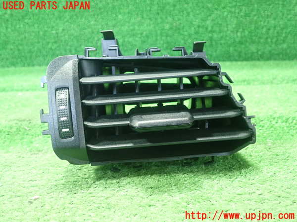 1UPJ-29757528]VW・T-Cross(ティークロス)(C1DKR)エアコン吹き出し口3 (左) 中古_m0001.jpg
