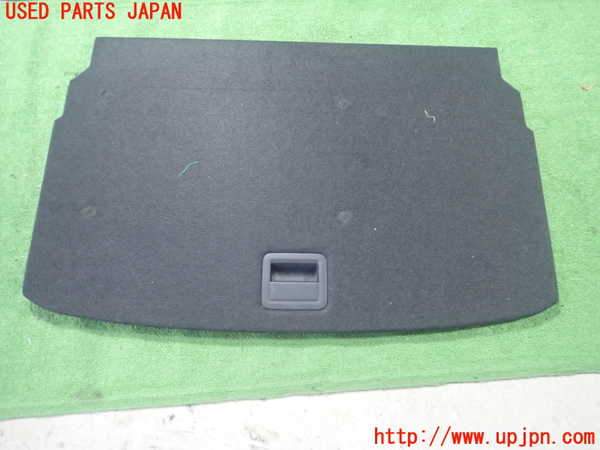 1UPJ-29757771]VW・T-Cross(ティークロス)(C1DKR)ラゲッジトレイ1 中古_m0001.jpg