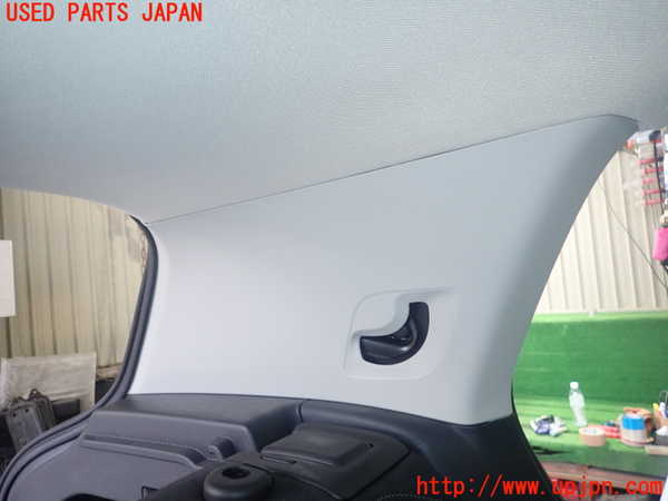1UPJ-29757680]VW・T-Cross(ティークロス)(C1DKR)左リアピラートリム 中古_m0001.jpg