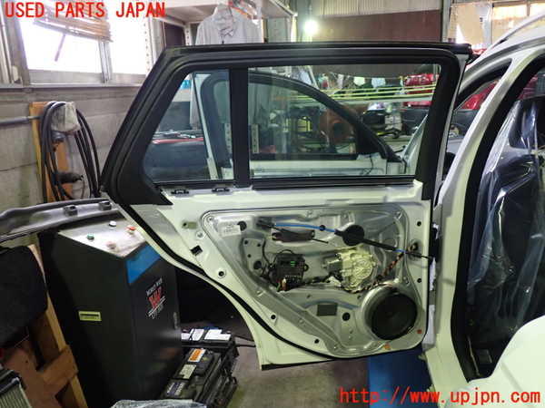 1UPJ-29761320]ベンツ C180 ステーションワゴン S204(204249)左後ドア AGC M25 中古_m0003.jpg