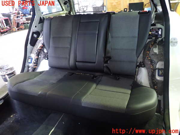 1UPJ-29767385]ベンツ C180 ステーションワゴン S204(204249)リアシート 中古_m0001.jpg