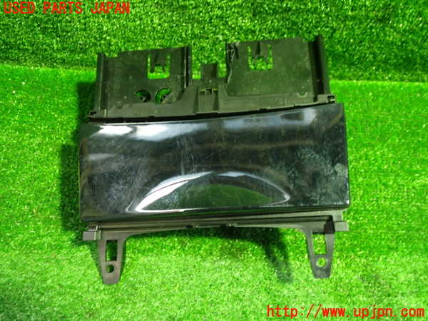 1UPJ-29767821]ベンツ C180 ステーションワゴン S204(204249)灰皿1 中古_m0001.jpg