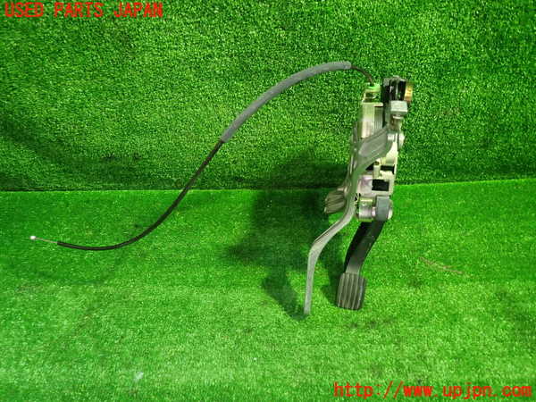 1UPJ-29767550]ベンツ C180 ステーションワゴン S204(204249)サイドブレーキレバー 中古_m0001.jpg