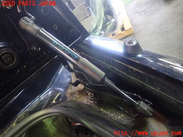 1UPJ-29771506]ロードスター(ND5RC)トランクダンパー 中古_m0001.jpg