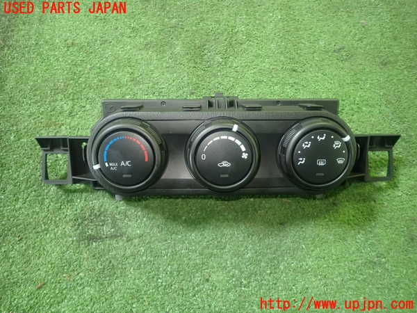 5UPJ-29776066]ロードスター(ND5RC)エアコンスイッチ1 中古_m0001.jpg