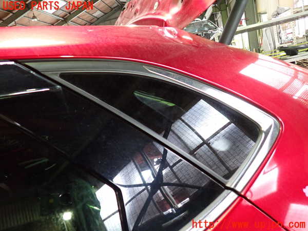 1UPJ-29781382]CX-30(DM8P)左クォーターガラス M4Q8 中古_m0001.jpg