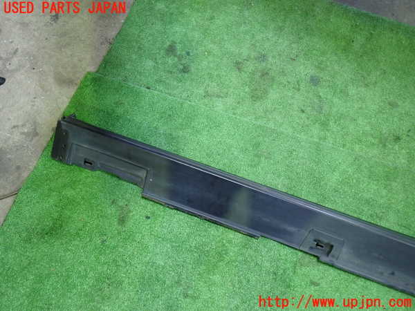 1UPJ-29781390]CX-30(DM8P)右サイドステップ 中古_m0003.jpg