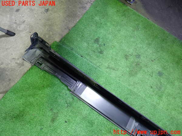 1UPJ-29781390]CX-30(DM8P)右サイドステップ 中古_m0005.jpg