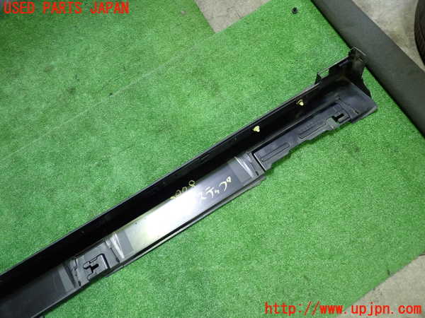 1UPJ-29781392]CX-30(DM8P)左サイドステップ 中古_m0004.jpg