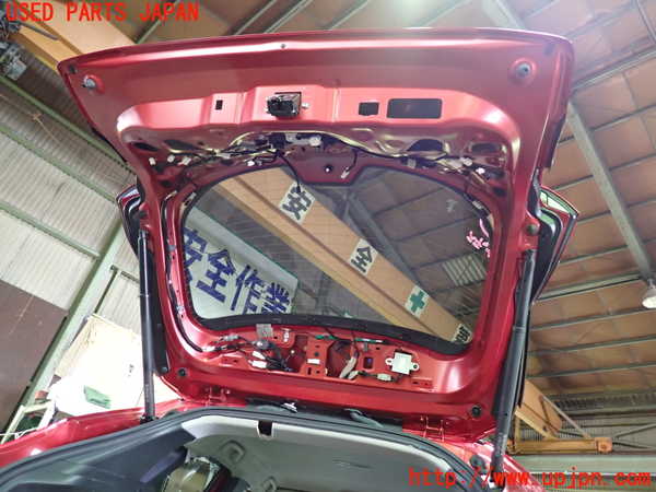 1UPJ-29781566]CX-30(DM8P)バックドア リアゲート ハッチ M3Q8 中古_m0005.jpg