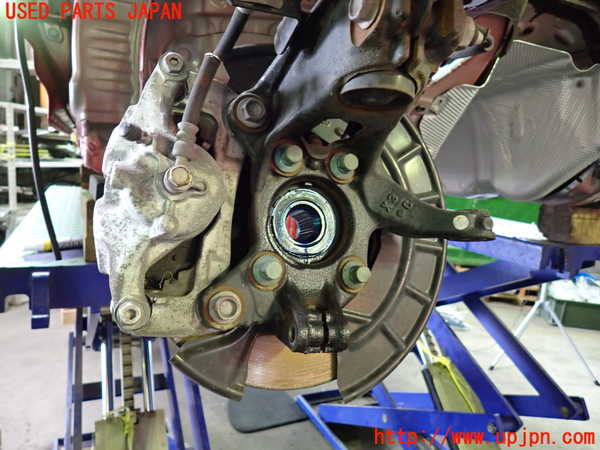 1UPJ-29784290]CX-30(DM8P)右フロントナックルハブ 中古_m0002.jpg