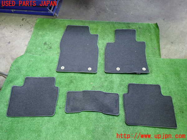 1UPJ-29787800]CX-30(DM8P)フロアマット 中古_m0004.jpg