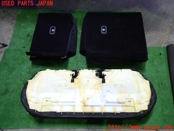 1UPJ-29787385]CX-30(DM8P)リアシート 中古_m0005.jpg