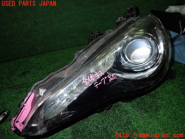 1UPJ-29791132]８６(BRZ)(ZN6)左ヘッドライト HID ジャンク部品取り_m0001.jpg