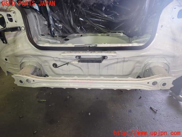 5UPJ-29791614]８６(BRZ)(ZN6)リアバンパーホースメント 中古_m0001.jpg