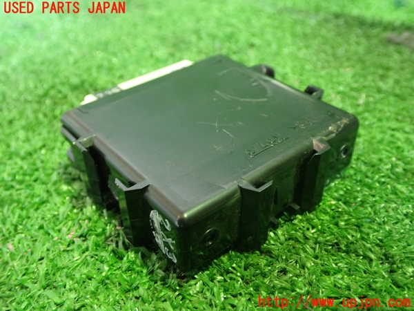 1UPJ-29796147]８６(BRZ)(ZN6)コンピューター2 (ヘッドライトオートレベリング) 中古_m0004.jpg